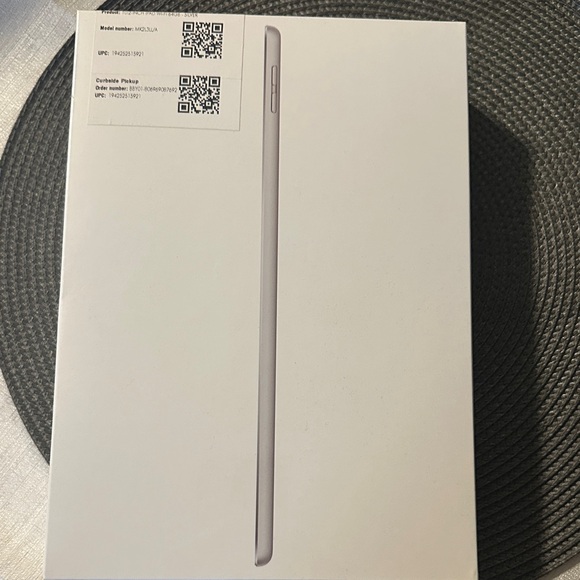 Apple Other - Apple Tablet in Sleek Silver
